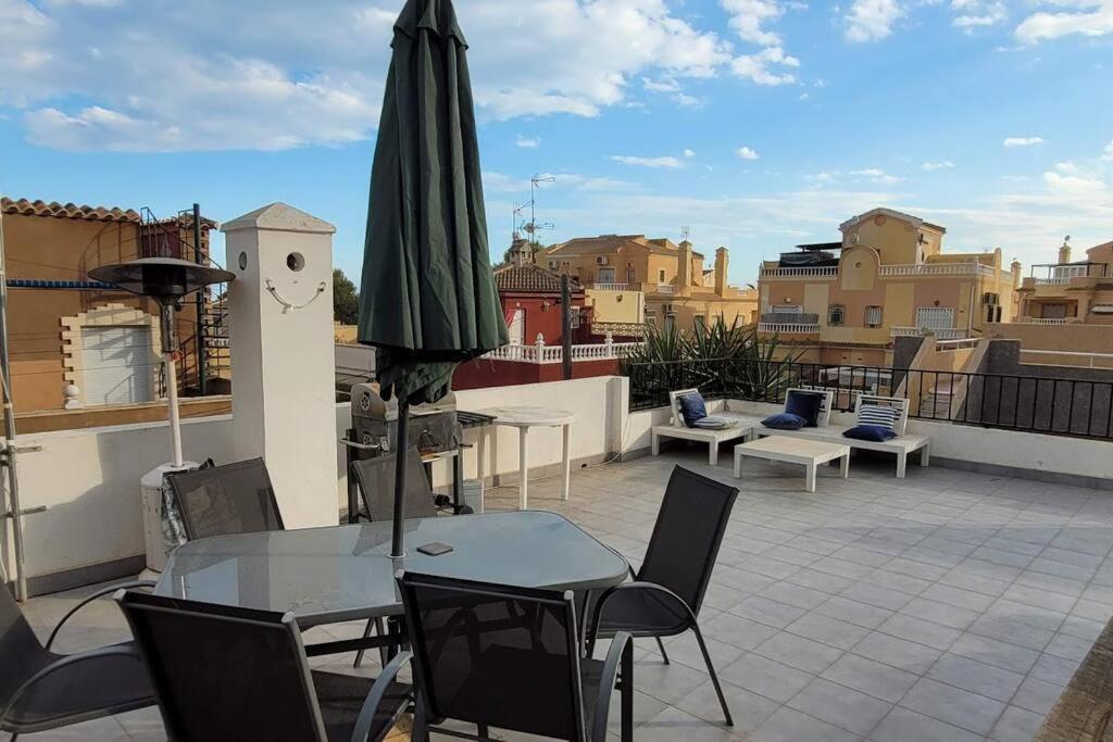 2 Bedroom House In Cabo Roig Orihuela Zewnętrze zdjęcie